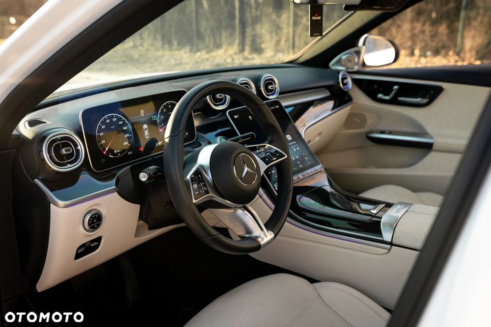 Mercedes-Benz Klasa C 300 9G-TRONIC Avantgarde Advanced - 2
