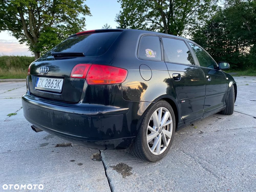 Audi A3 Sportback - 2