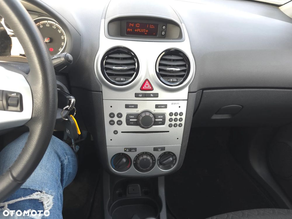 Opel Corsa 1.4 16V Edition - 21