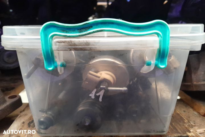 Injector motorina 13H50A 13H50A Mazda 6 GG [2002 - 2005] Liftback 2.0 - 3