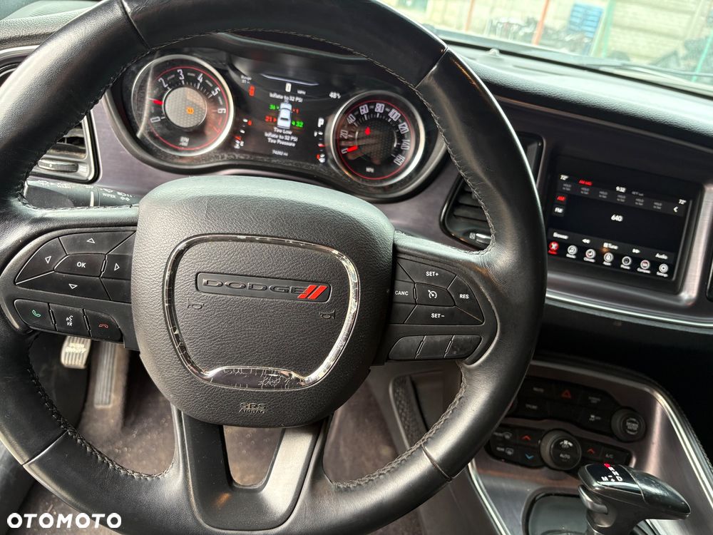Dodge Challenger 3.6 SXT - 8