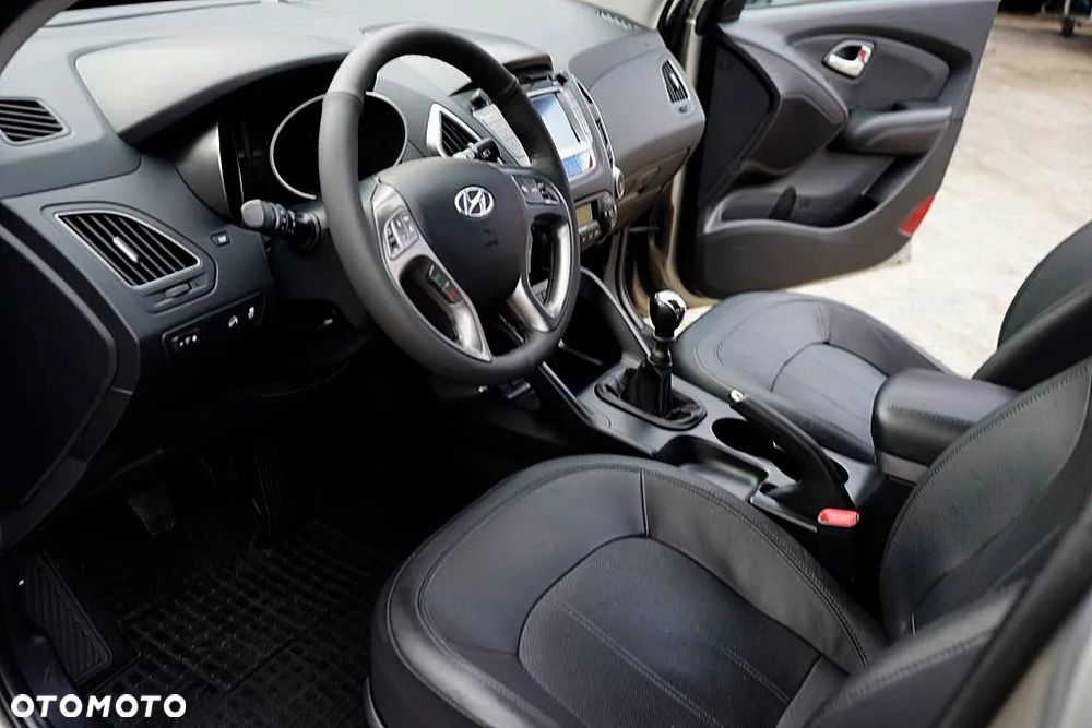 Hyundai ix35 - 10
