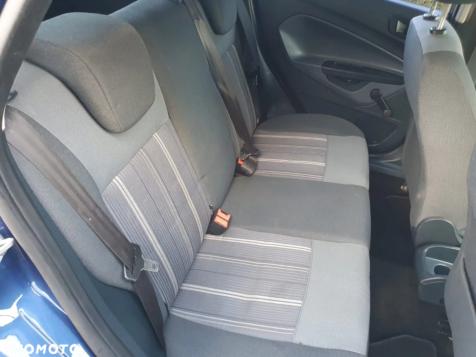 Ford Fiesta 1.25 Ambiente - 34