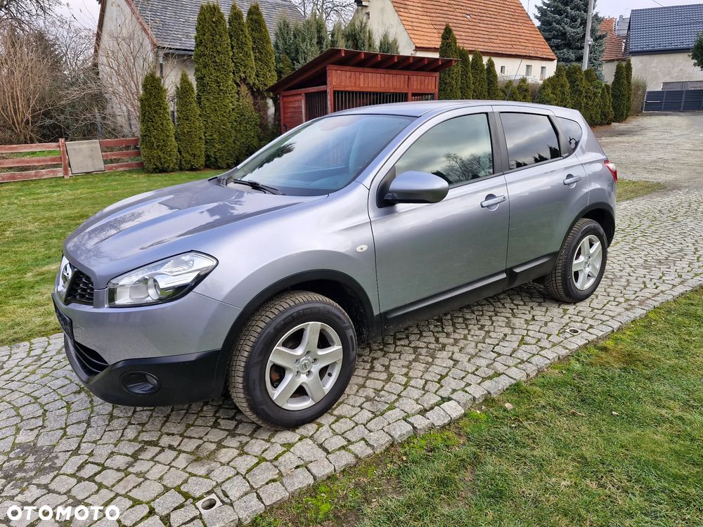 Nissan Qashqai 1.6 Visia - 9