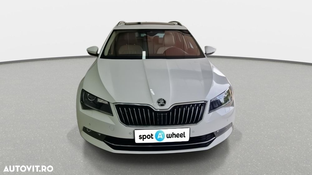 Skoda Superb 2.0 TDI 4X4 DSG Laurin & Klement - 3
