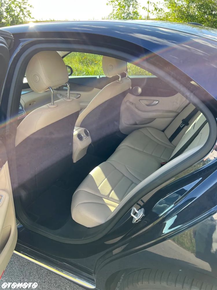 Mercedes-Benz Klasa C 300 7G-TRONIC - 9