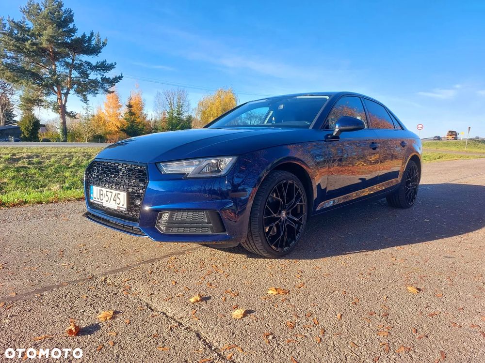 Audi A4 Limousine - 3