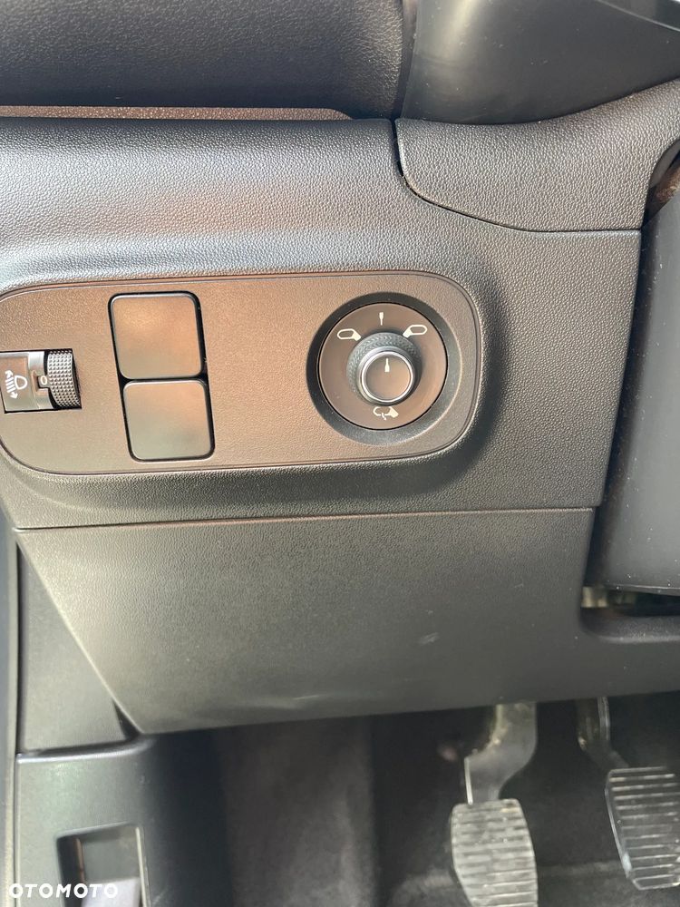 Citroën C3 1.2 PureTech Shine - 18