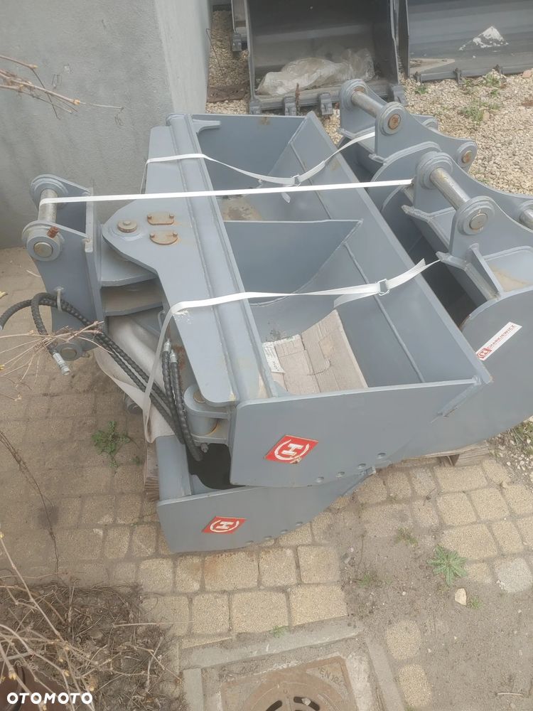 Osprzęty do koparko-ładowarki CASE 580-695_IN LINE - 4