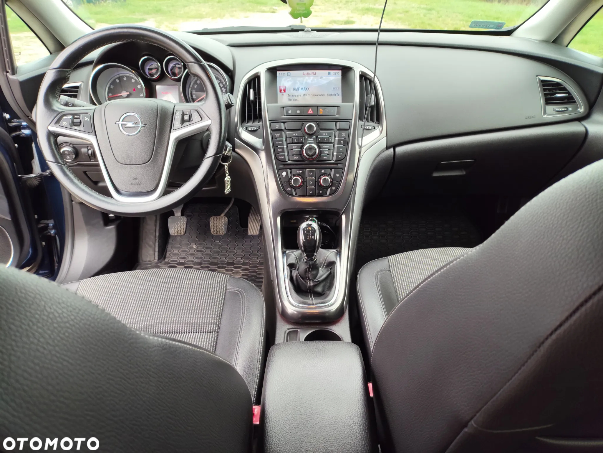 Opel Astra 1.4 Turbo Cosmo - 9