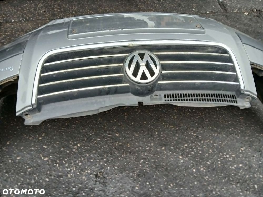 Volkswagen Passat B5 Zderzak przedni - 6