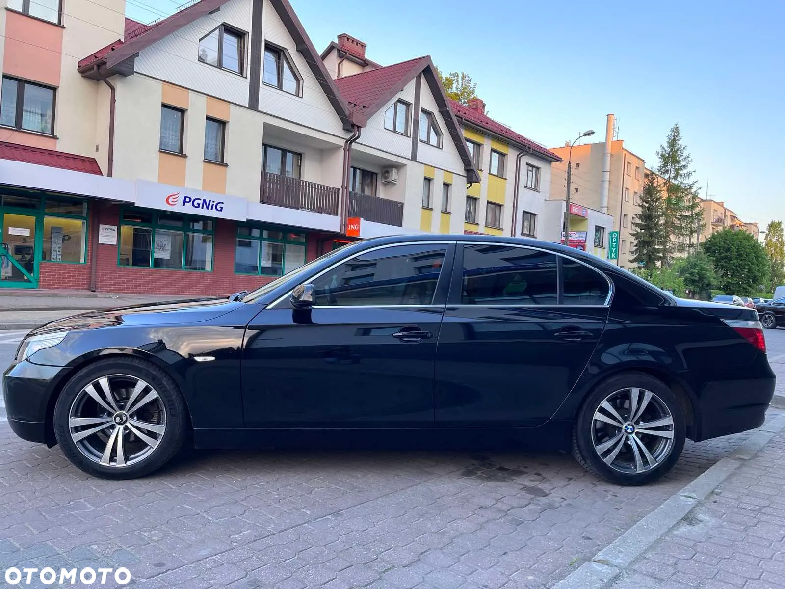 BMW Seria 5 520d - 3