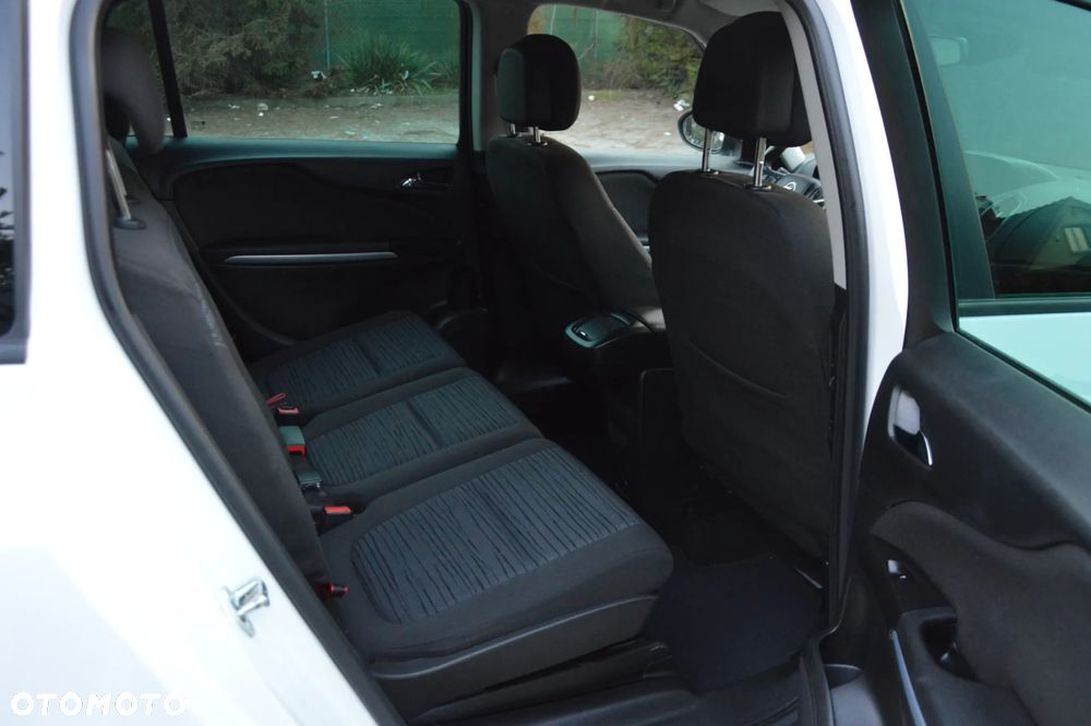 Opel Zafira 1.4 Turbo (ecoFLEX) Start/Stop Edition - 22