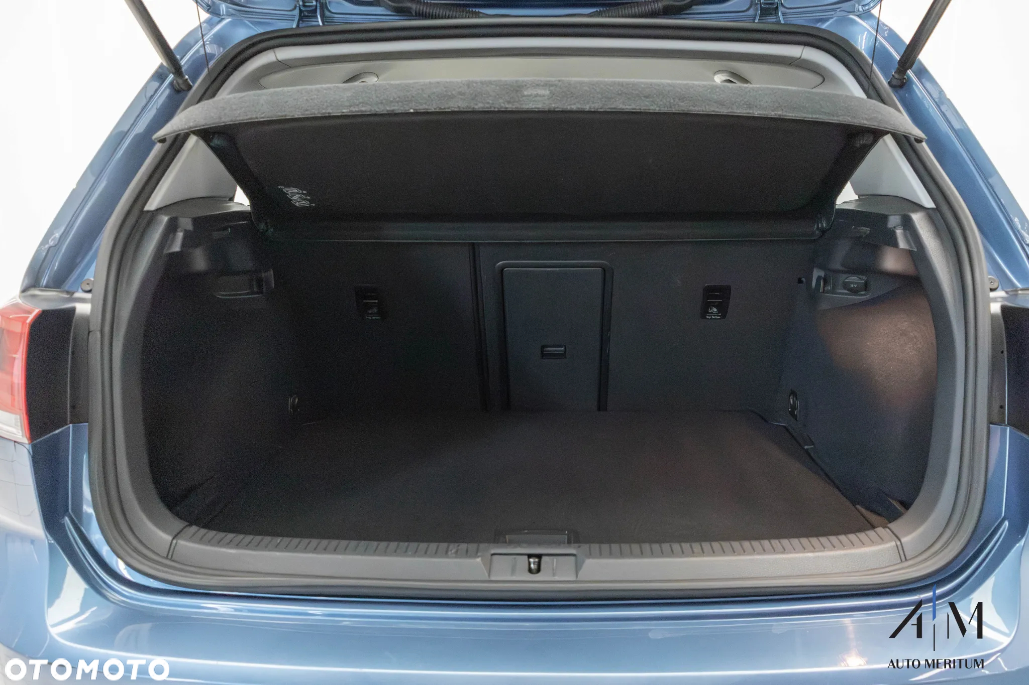 Volkswagen Golf VII 1.4 TSI BMT Comfortline - 23