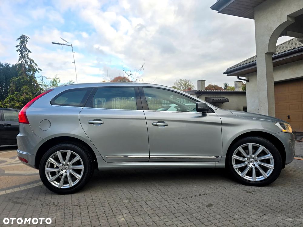 Volvo XC 60 - 8