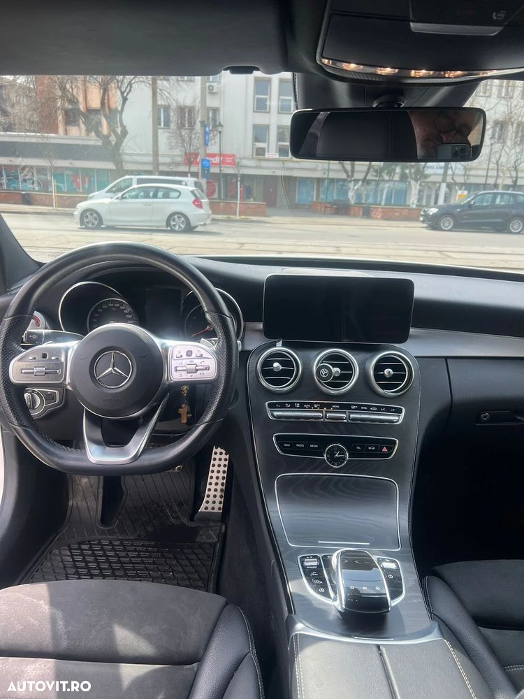 Mercedes-Benz C - 5