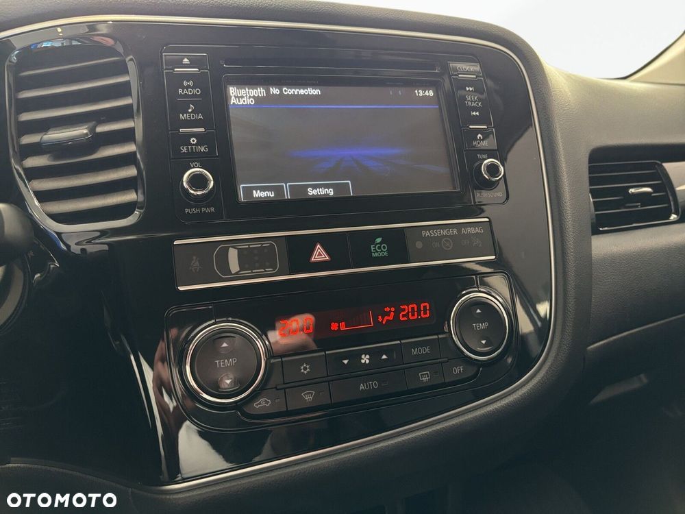 Mitsubishi Outlander - 41