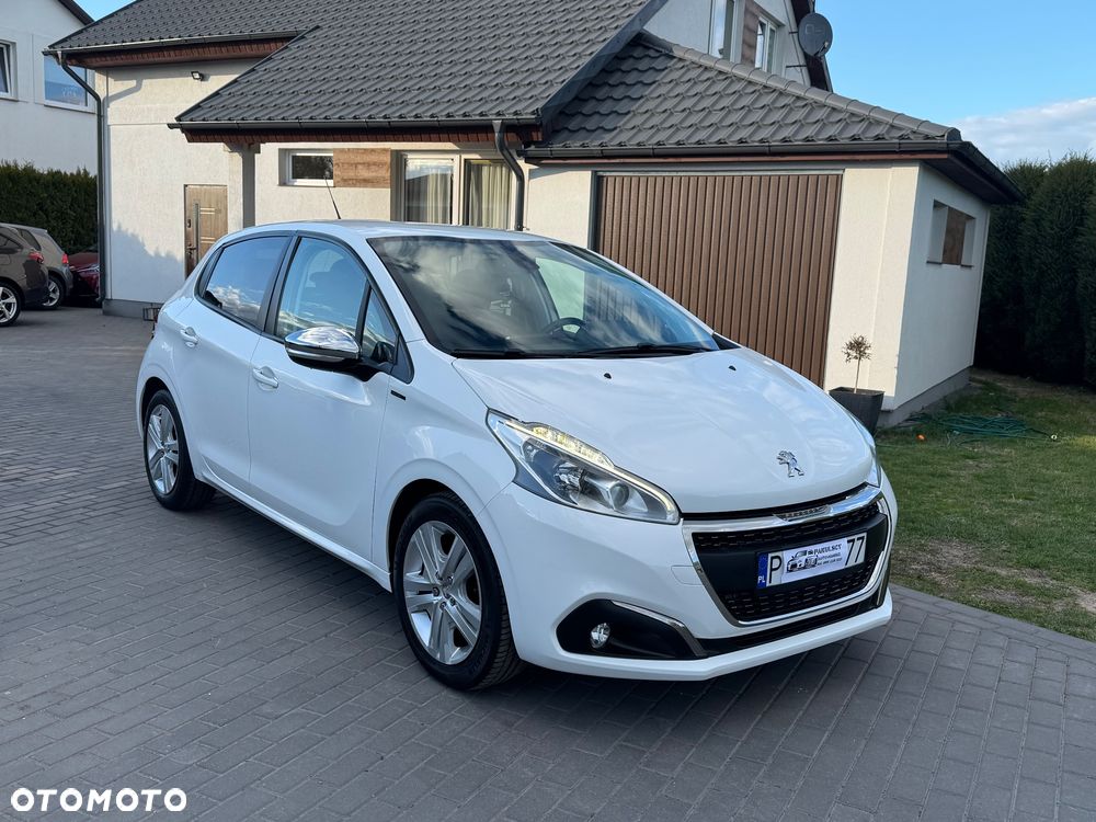 Peugeot 208 PureTech 82 Stop & Start Signature - 4