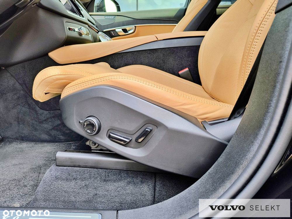Volvo XC 90 - 14