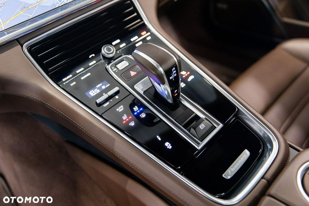 Porsche Panamera Turbo - 29