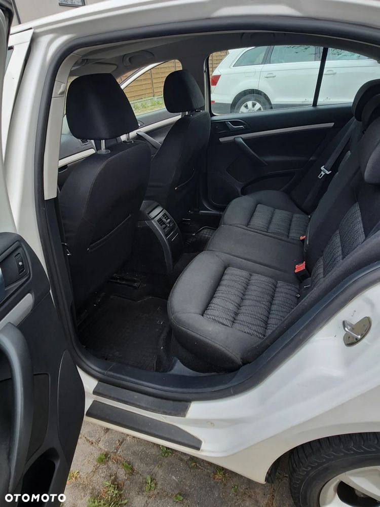 Skoda Octavia 1.8 T FSI Ambiente - 14