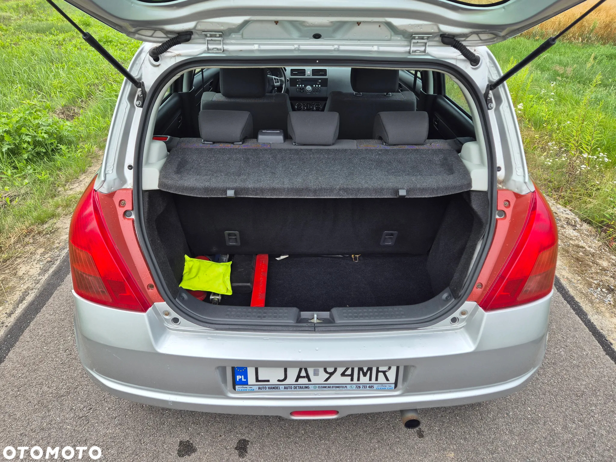 Suzuki Swift - 11