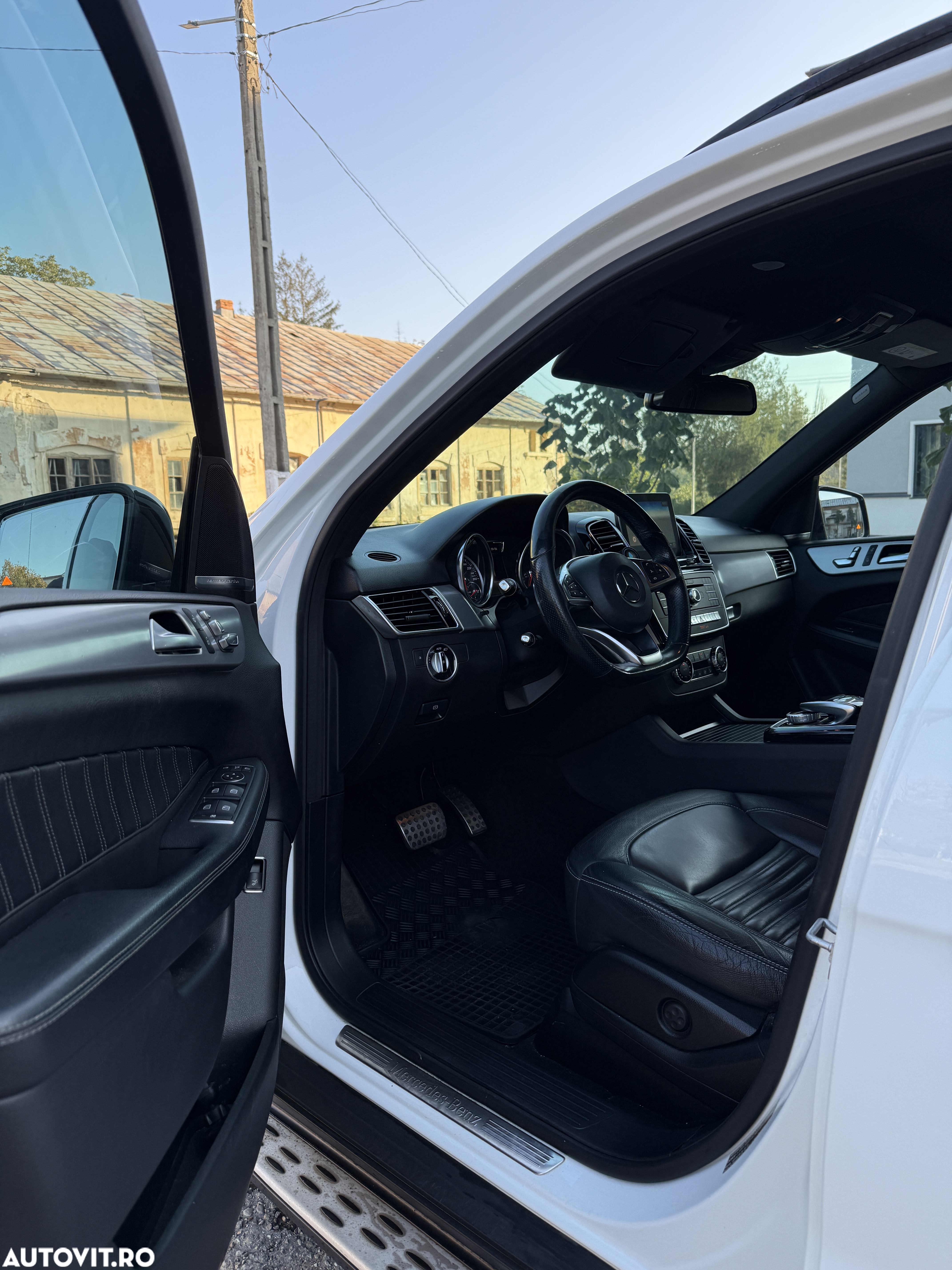 Mercedes-Benz GLE 350 d 4MATIC - 24