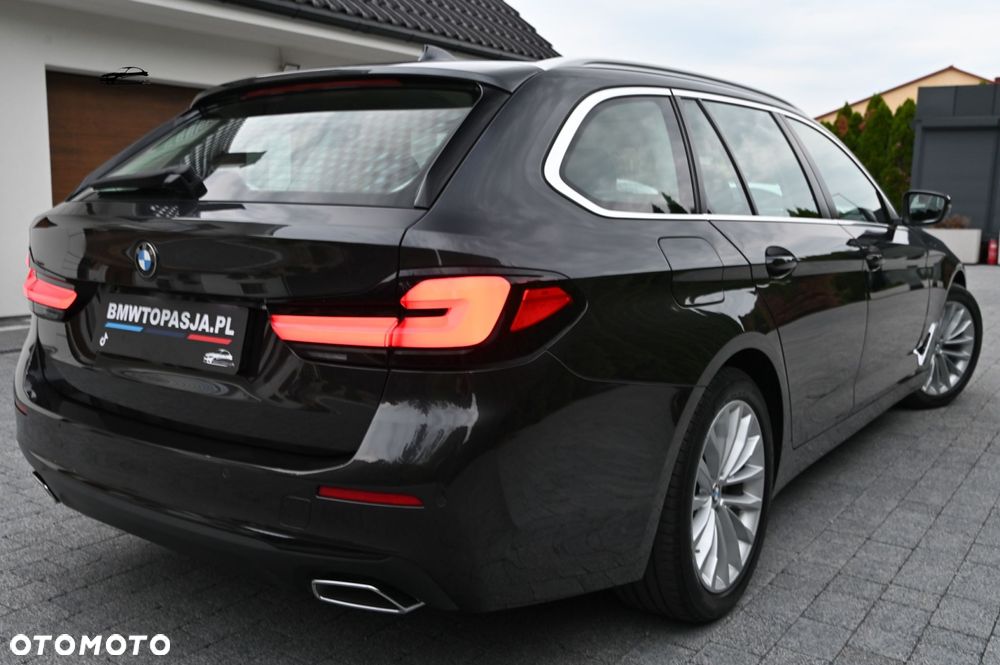 BMW Seria 5 - 36