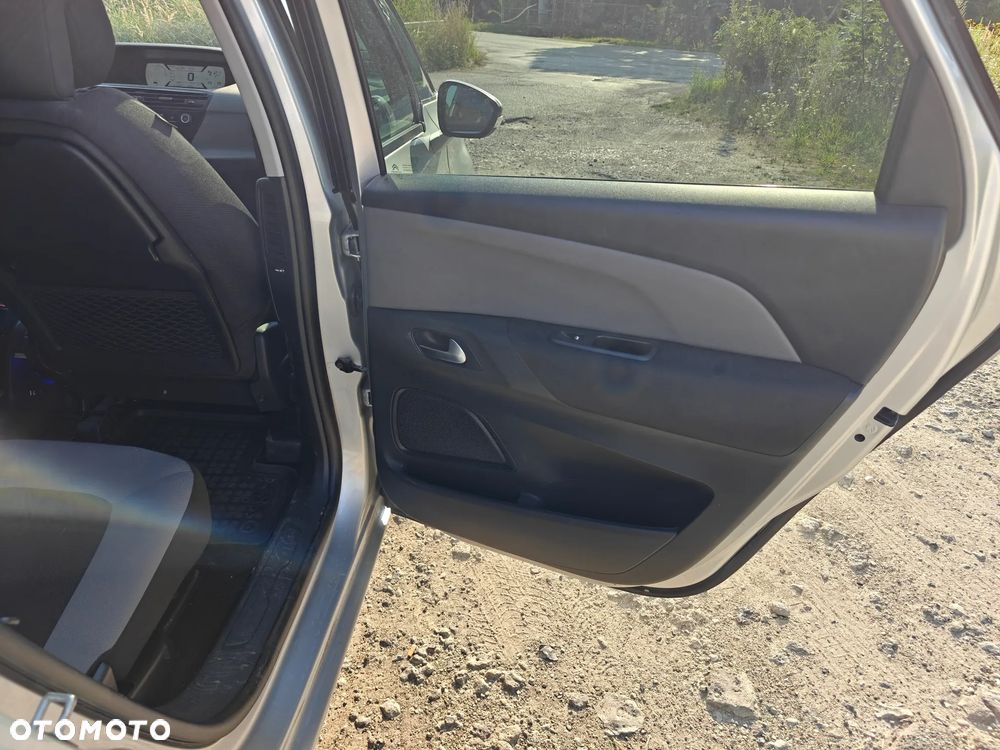Citroën C4 Picasso 1.6 BlueHDi MoreLife - 28