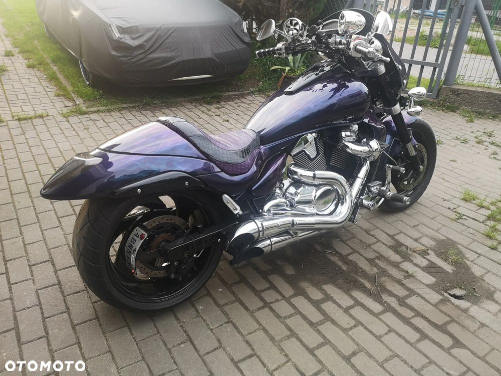 Suzuki Boulevard - 3