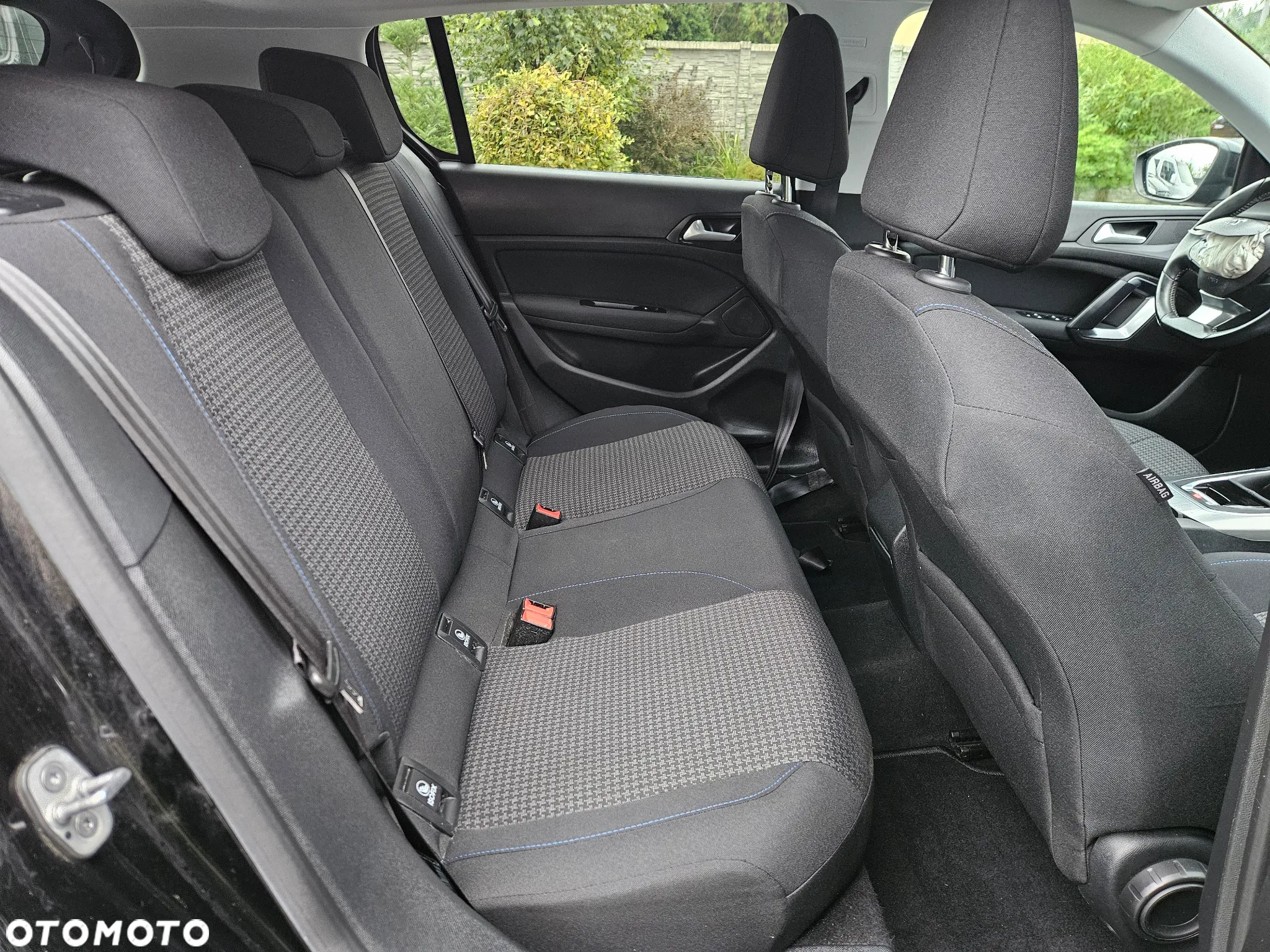 Peugeot 308 1.2 PureTech Allure S&S - 22