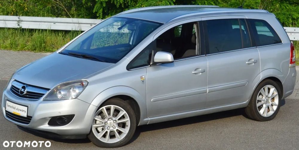 Opel Zafira 1.7 CDTI Cosmo - 10