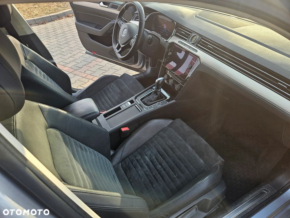 Volkswagen Passat 1.8 TSI BMT Highline DSG - 17