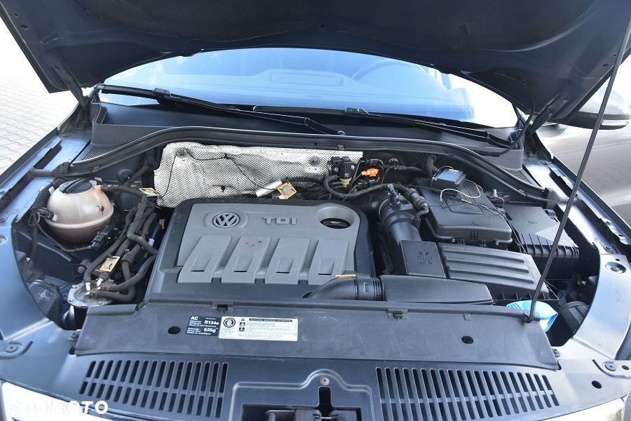 Volkswagen Tiguan 2.0 TDI 4Mot R-Style - 22