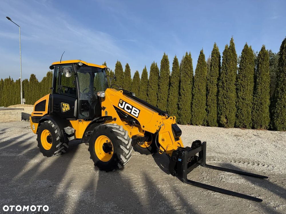 JCB TM 220 AGRI TELESKOP / 2016 ROK / TELESKOP / MAŁE GABARYTY / PIĘKNA / ZADBANA / SPROWADZONA Z NIEMIEC / PIĘKNIE UTRZYMANA / ORYGINAŁ / 180 300 310 320 330 Schaffer - 4