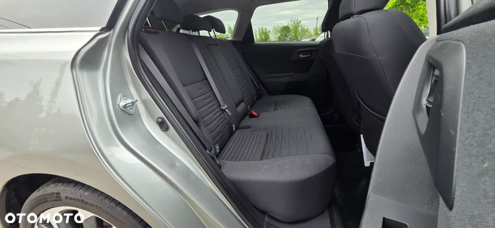 Toyota Auris 1.6 D-4D Design Edition - 34