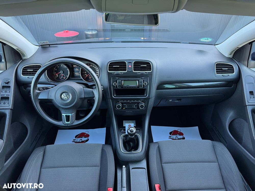 Volkswagen Golf - 12