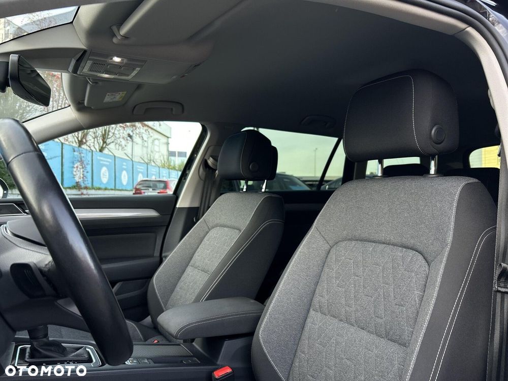 Volkswagen Passat Variant - 12