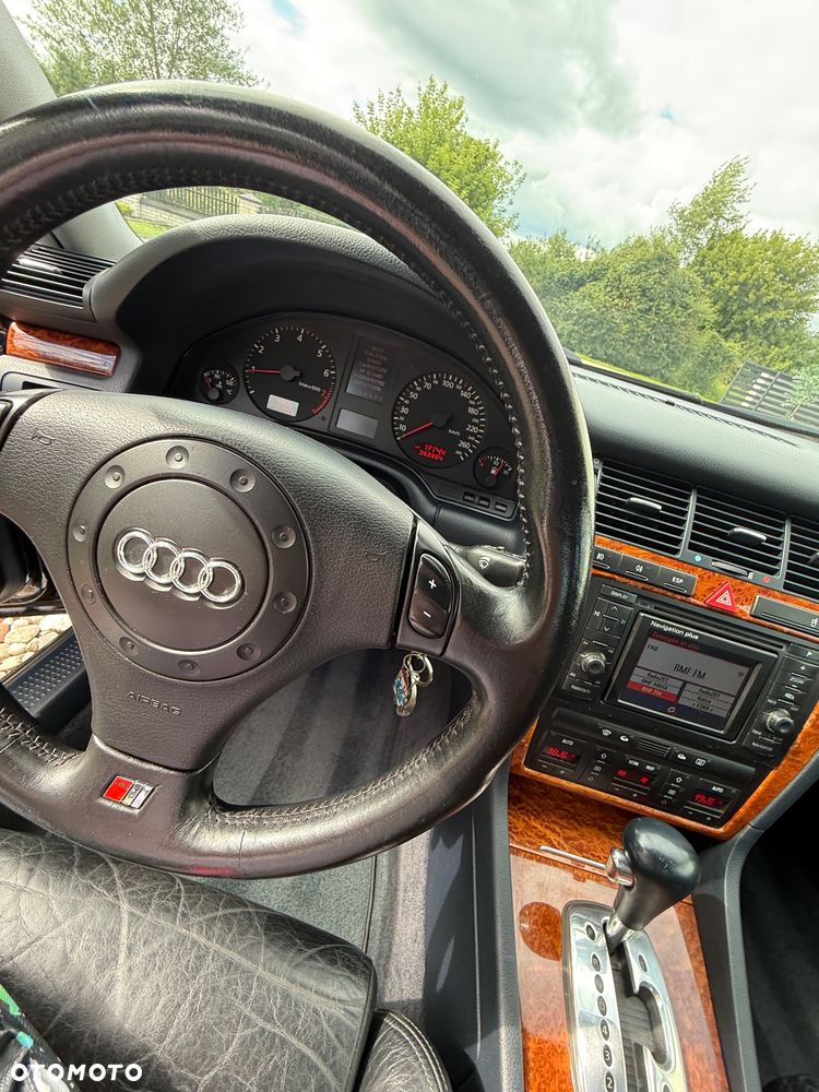 Audi A8 2.8 Tiptronic - 15