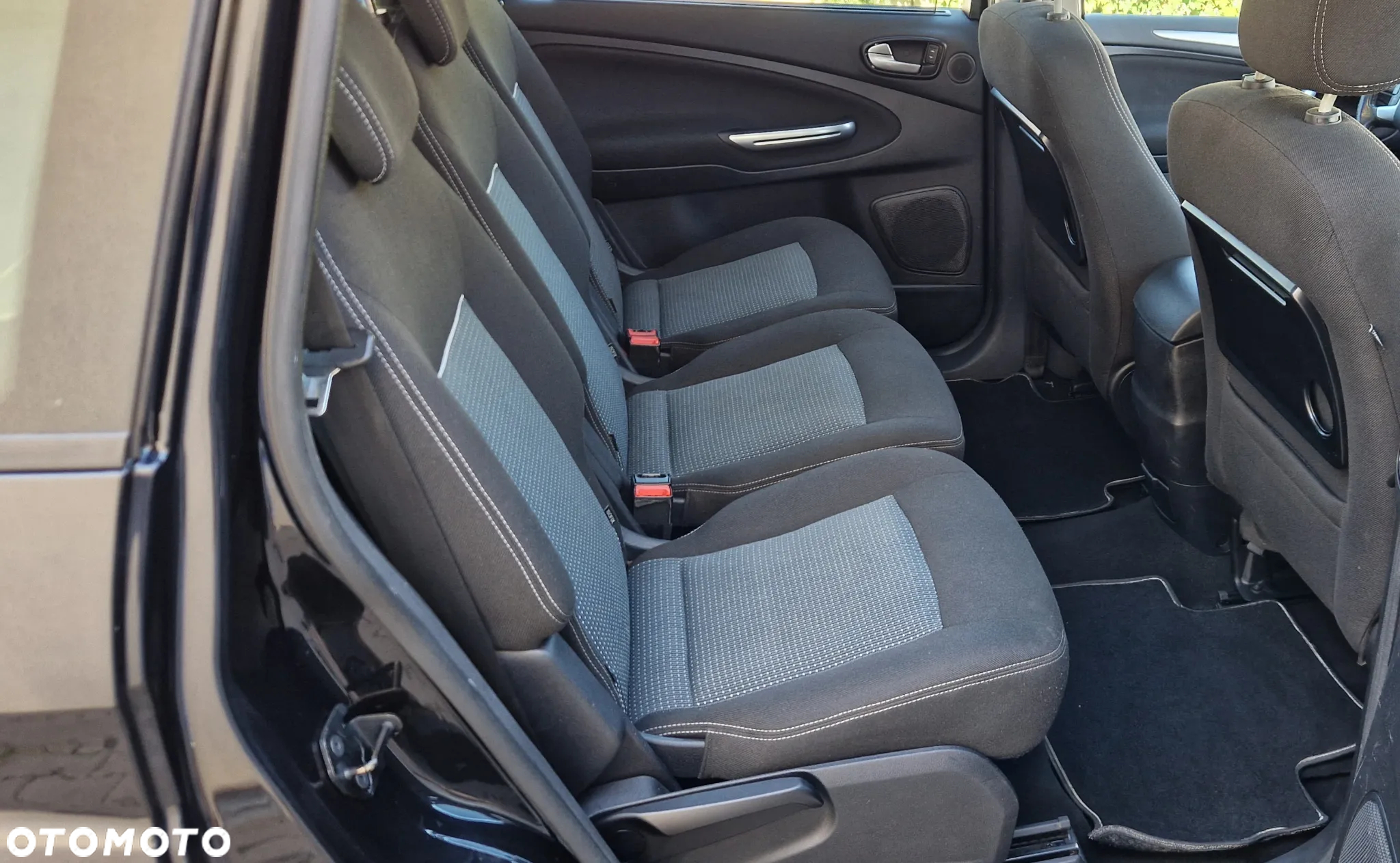 Ford S-Max 2.0 TDCi Titanium - 21