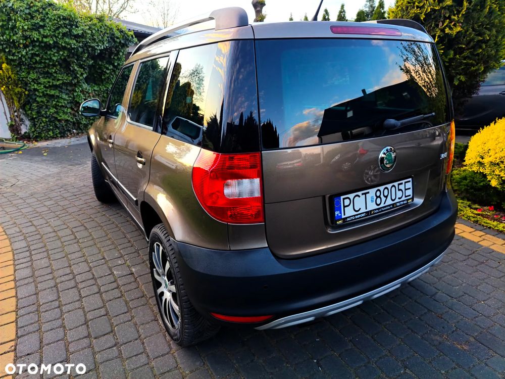 Skoda Yeti 1.2 TSI Experience PLUS EDITION - 11