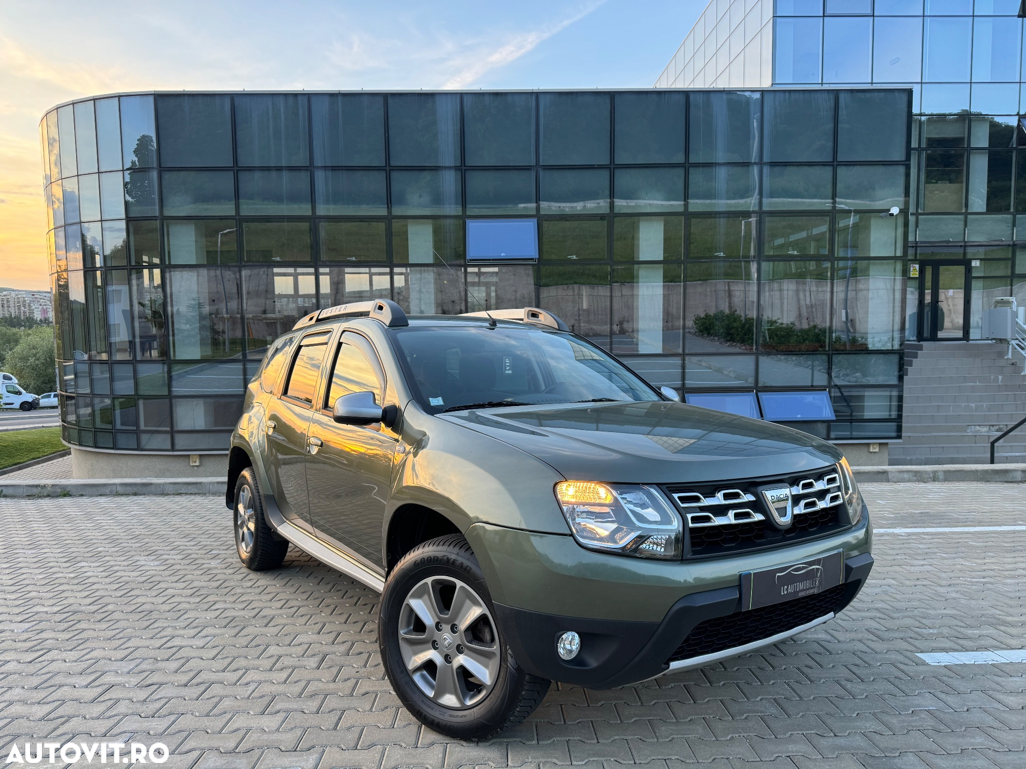 Dacia Duster 1.5 dCi 4x2 Prestige - 25