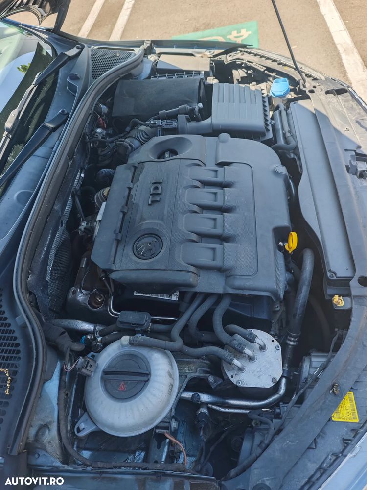 Skoda Octavia 1.6 TDI DSG Style - 4