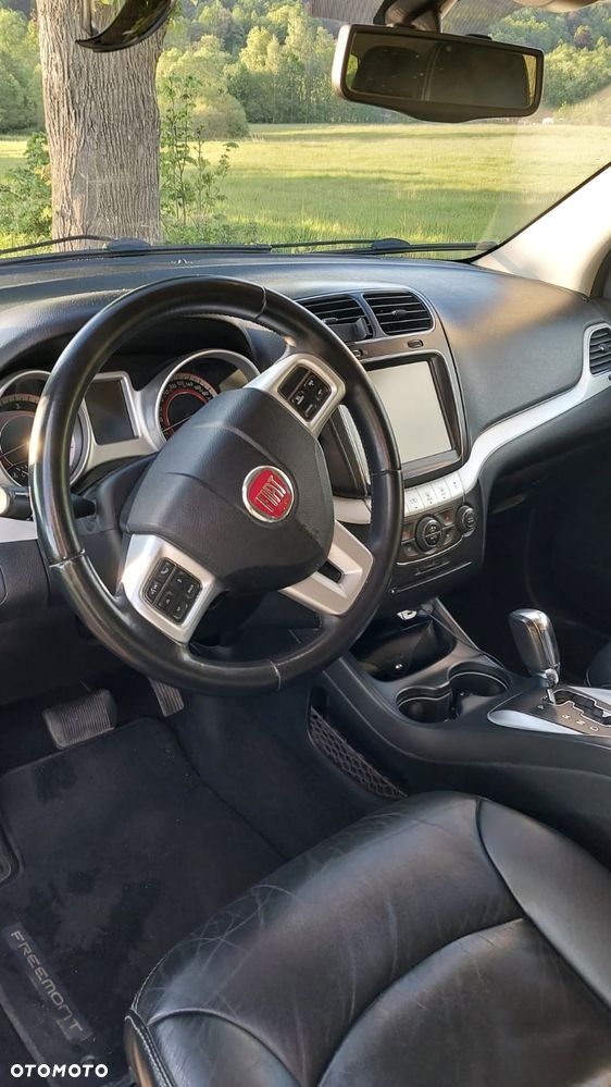 Fiat Freemont 2.0 Multijet Lounge AWD - 11