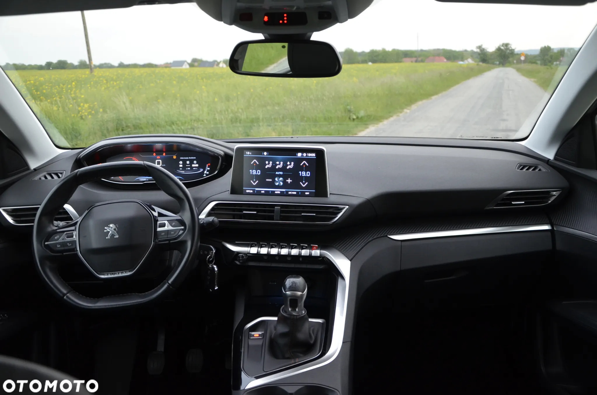 Peugeot 3008 - 23