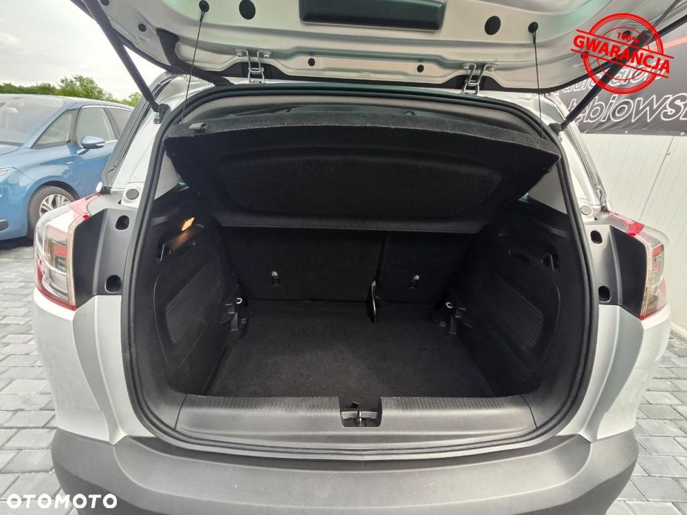 Opel Crossland X - 12