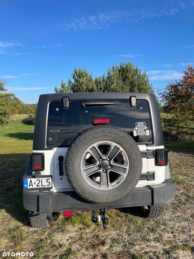 Jeep Wrangler - 21