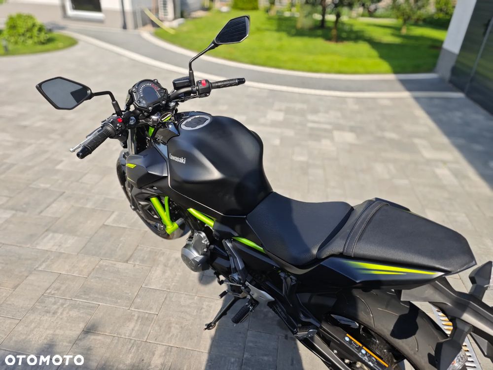 Kawasaki Z 650 - 23