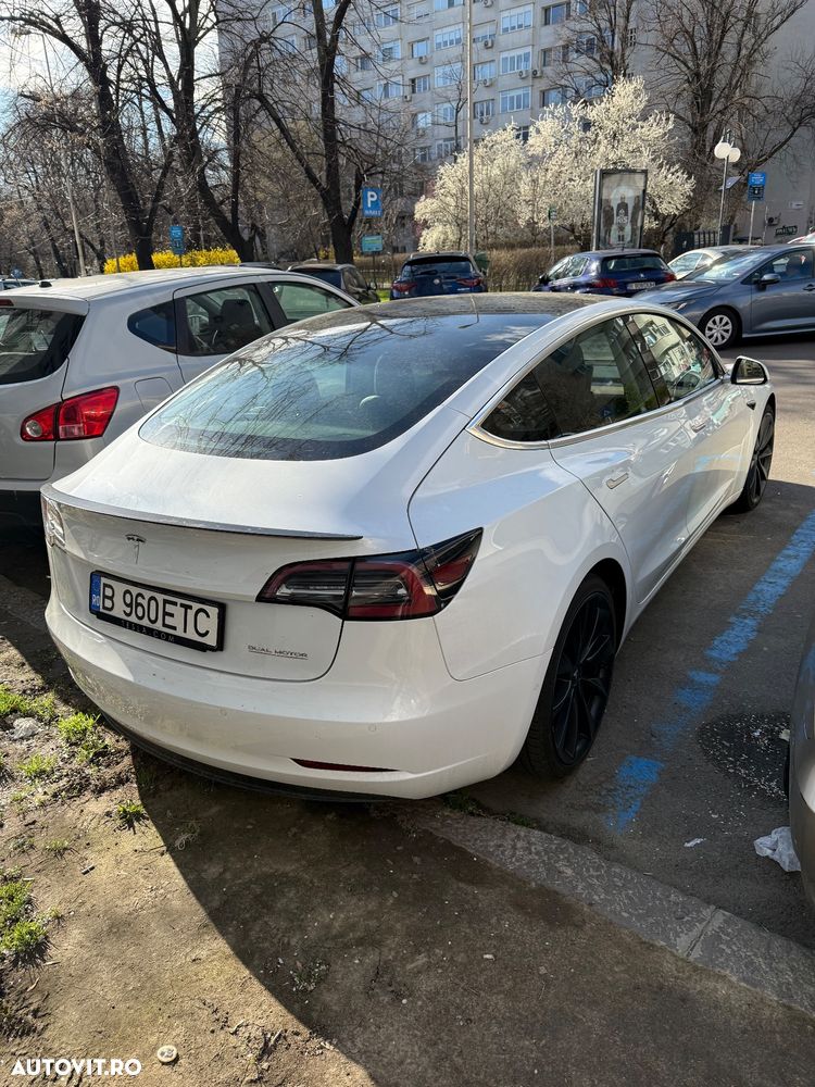 Tesla Model 3 Performance - 1