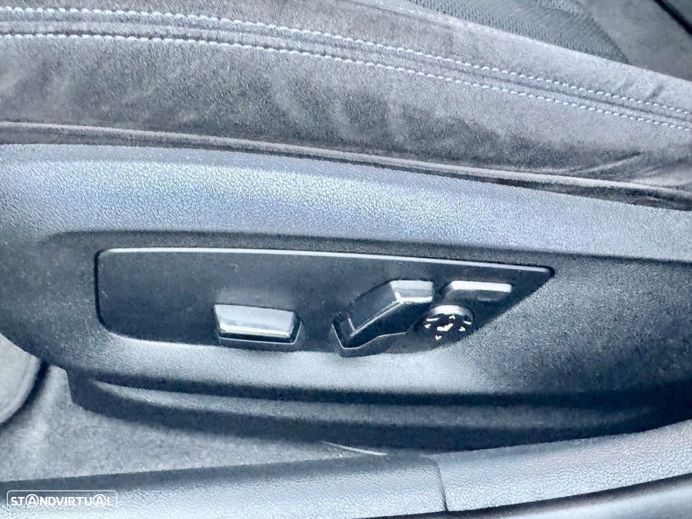 BMW 520 d xDrive Pack M Auto - 32